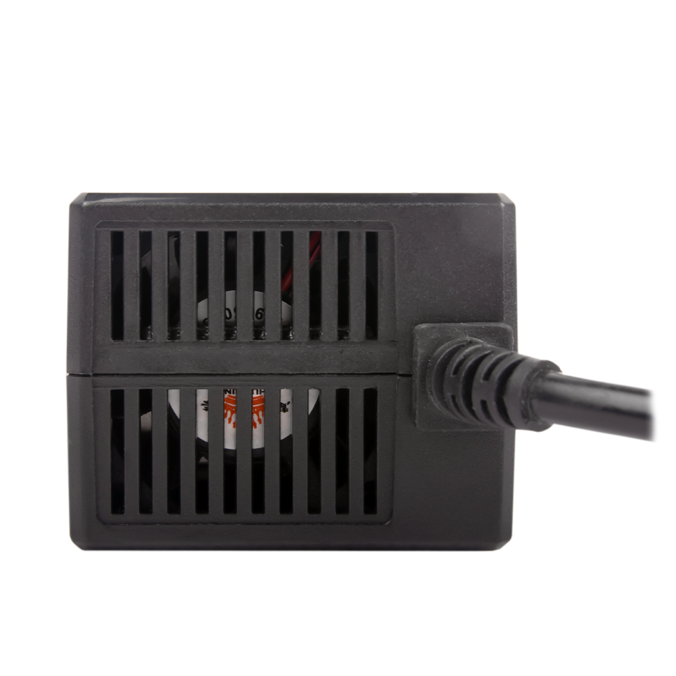 Зарядное устройство для АКБ LogicPower LP AC-019 12V 8A Зарядное устройство для АКБ LogicPower LP AC-019 12V 8A