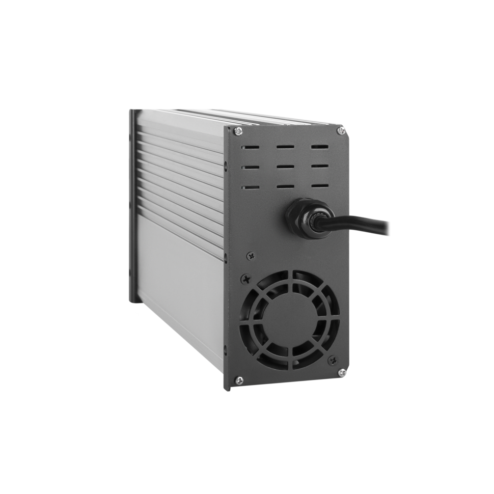 Зарядное устройство для аккумуляторов LiFePO4 LogicPower 12V (14.6V)-60A-720W-LED Зарядное устройство для аккумуляторов LiFePO4 LogicPower 12V (14.6V)-60A-720W-LED