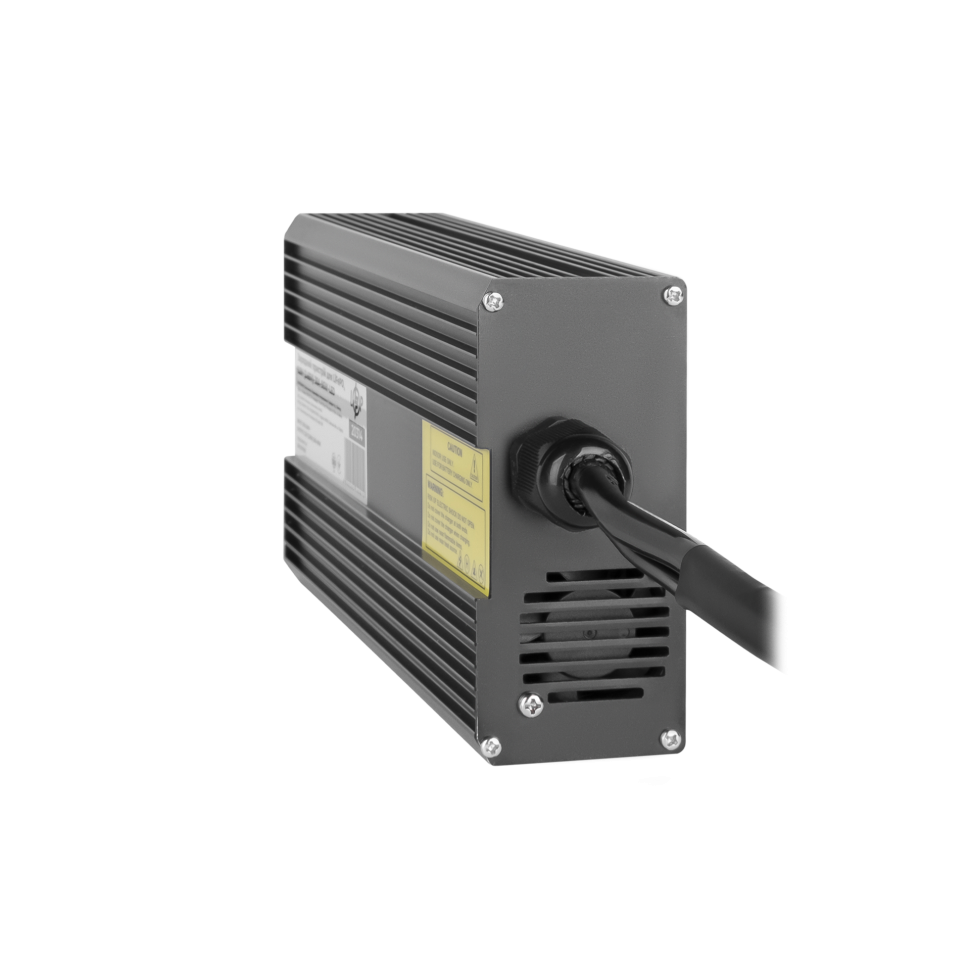 Зарядное устройство для аккумуляторов LiFePO4 LogicPower 3.2V (3.65V)-30A-96W-LED Зарядное устройство для аккумуляторов LiFePO4 LogicPower 3.2V (3.65V)-30A-96W-LED