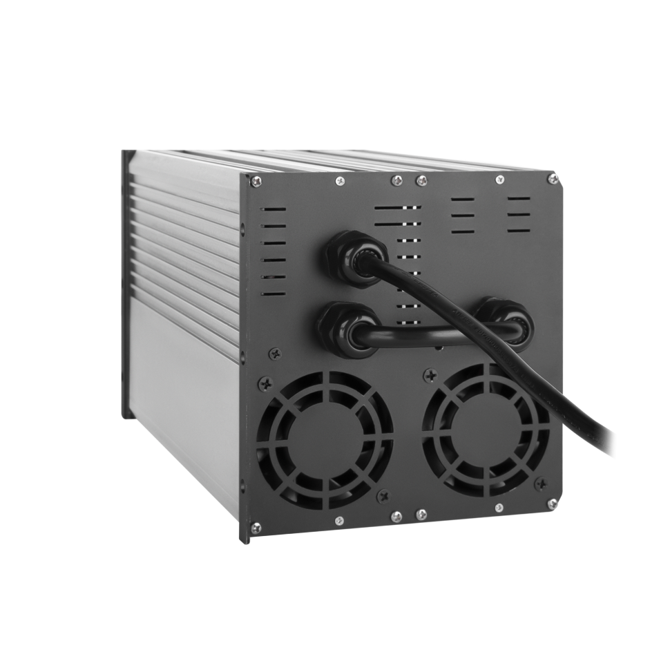 Зарядное устройство для аккумуляторов LiFePO4 LogicPower 3.2V (3.65V)-80A-256W-LED Зарядное устройство для аккумуляторов LiFePO4 LogicPower 3.2V (3.65V)-80A-256W-LED