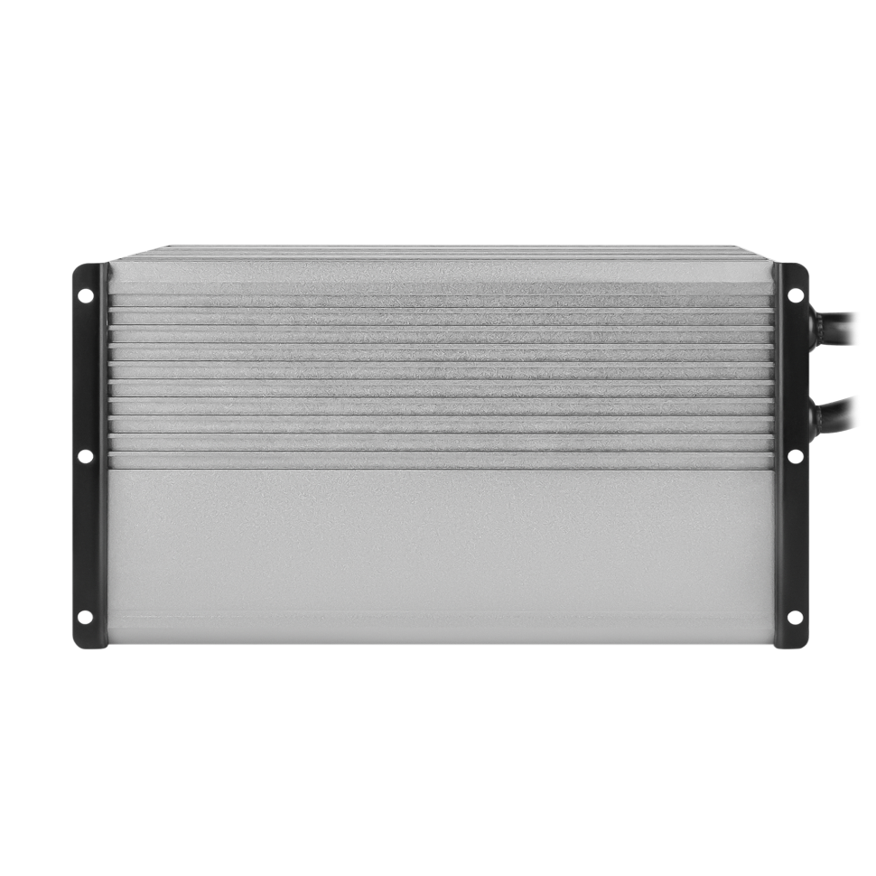 Зарядное устройство для аккумуляторов LiFePO4 LogicPower 48V (58.4V)-60A-2880W-LED Зарядное устройство для аккумуляторов LiFePO4 LogicPower 48V (58.4V)-60A-2880W-LED