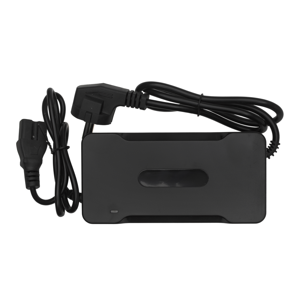 Зарядное устройство для аккумуляторов LiFePO4 LogicPower 60V (73V)-2A-120W Зарядное устройство для аккумуляторов LiFePO4 LogicPower 60V (73V)-2A-120W