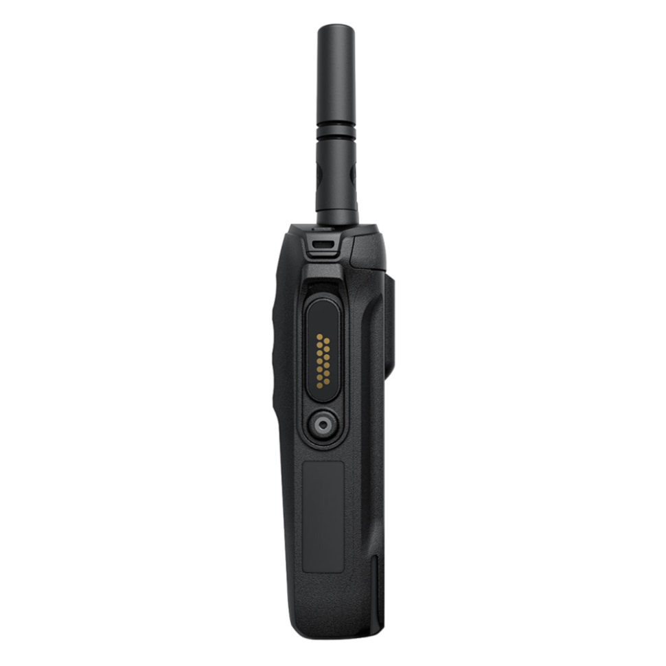 Цифровая портативная радиостанция/рация Motorola R7A, VHF, 5W, NKP, AES-256 (PMUD3494AYA) (Б/У) + 2 АКБ Цифровая портативная радиостанция/рация Motorola R7A, VHF, 5W, NKP, AES-256 (PMUD3494AYA) (Б/У) + 2 АКБ