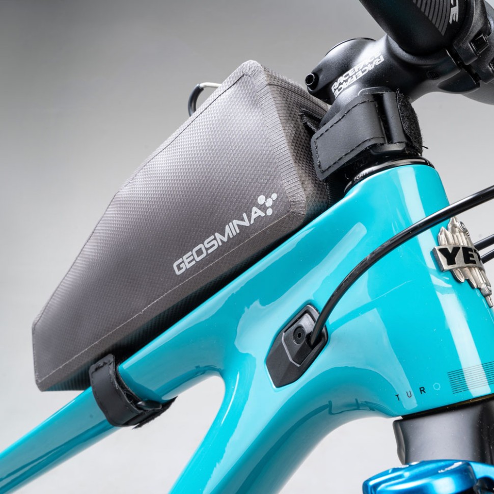 Сумка на верхнюю трубу GEOSMINA Large Top Tube Bag (1L), 160г, серая Сумка на верхнюю трубу GEOSMINA Large Top Tube Bag (1L), 160г, серая