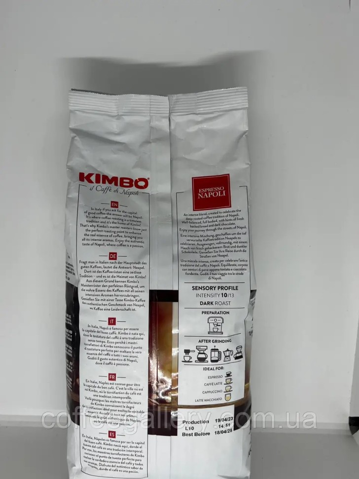Кофе в зернах Kimbo Espresso Napoletano 1000 г Кофе в зернах Kimbo Espresso Napoletano 1000 г